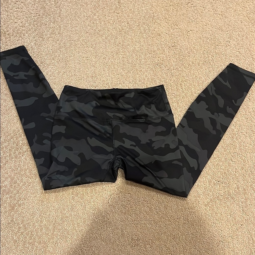 RBX Black and Gray Camouflage Leggings High-Waisted Stretchy